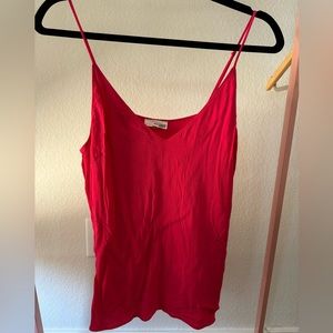 Wilfred Free | Aritzia | Double lined hot pink tank top. Size S